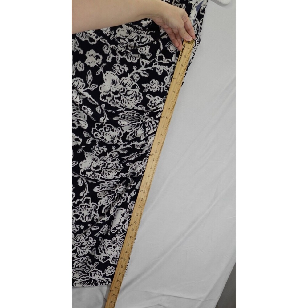 Lauren Ralph Lauren Dress Women’s Size 10 Ruched Navy White Floral Formal Spring - Picture 14 of 16